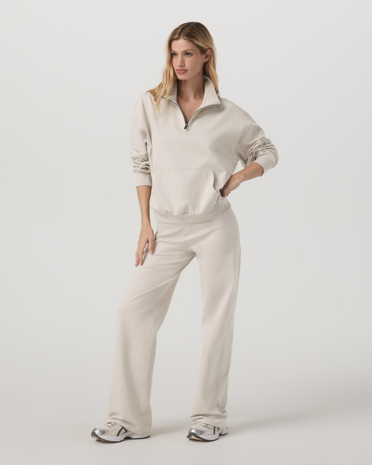 Granite Half Zip Women's Oatmeal Heather Sweatshirt - Vuori