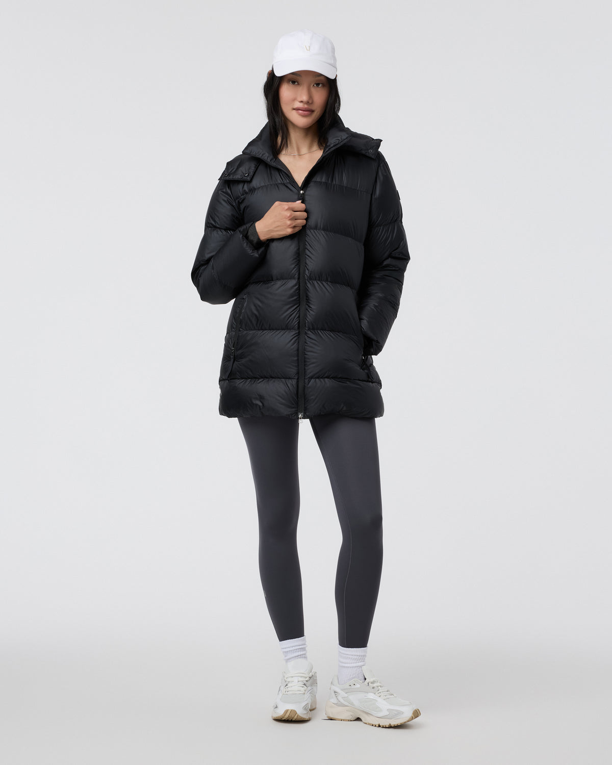 Vail Long Down Jacket Women's Black Jacket - Vuori