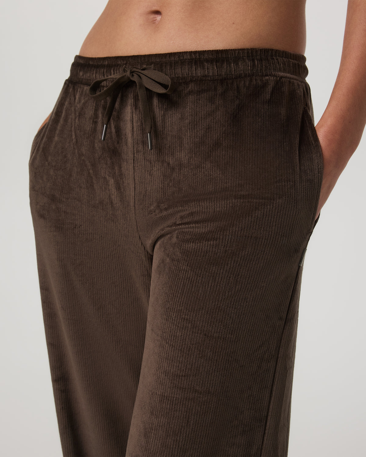 Haven Straight Leg Women's Dark Java Pull-On Pants - Vuori