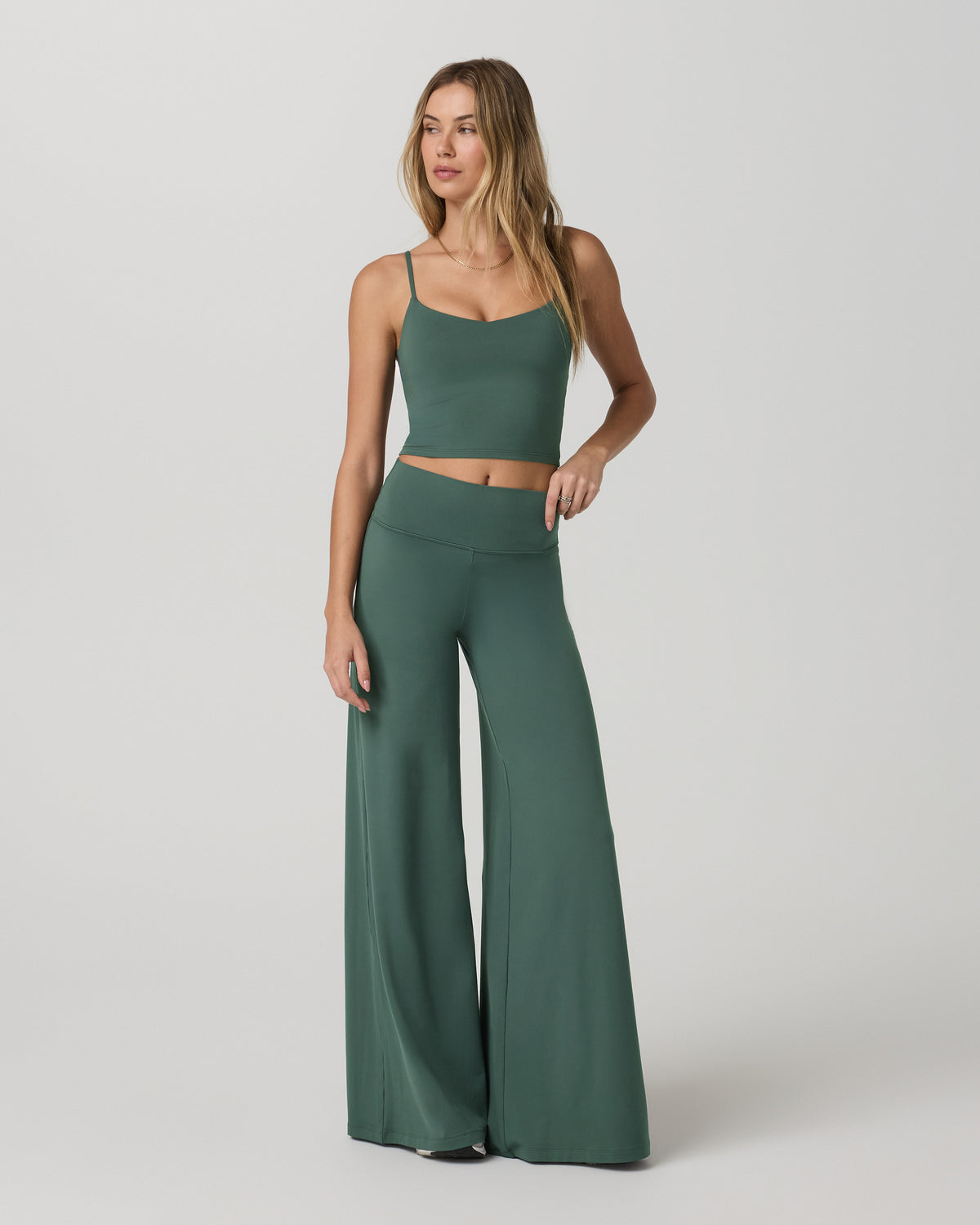 Halo Cami Women's Agate Green Performance Knit Top - Vuori