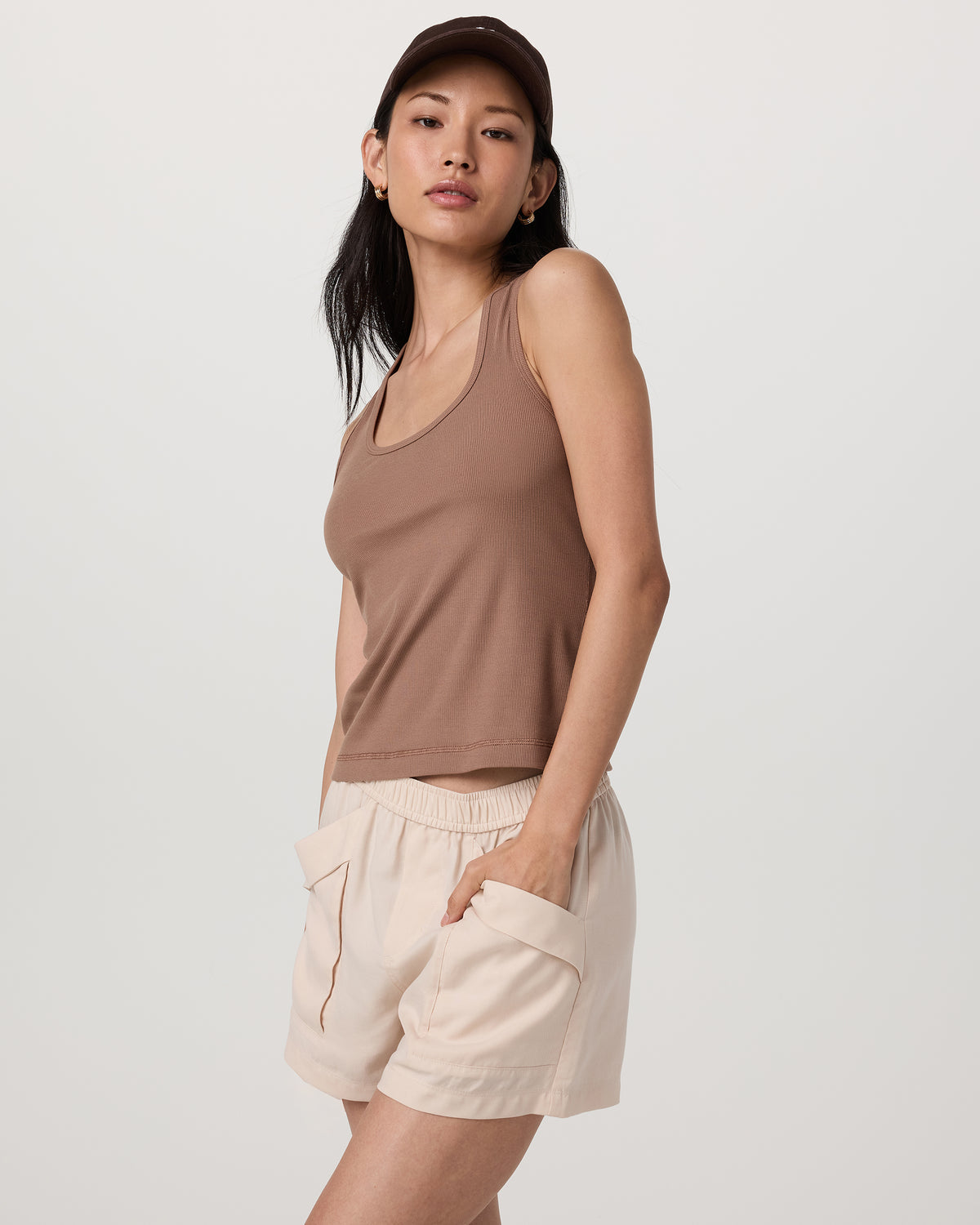 Pose Layering Tank Women's Nutmeg Tank Top - Vuori