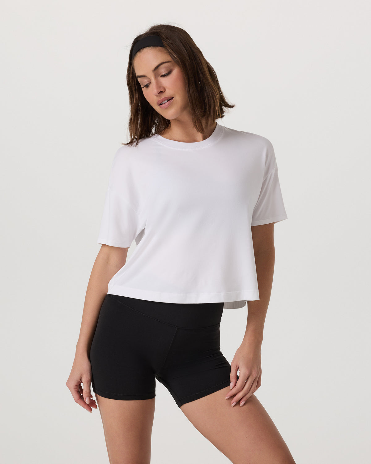 Energy Tee Women's White Oversized Tee - Vuori