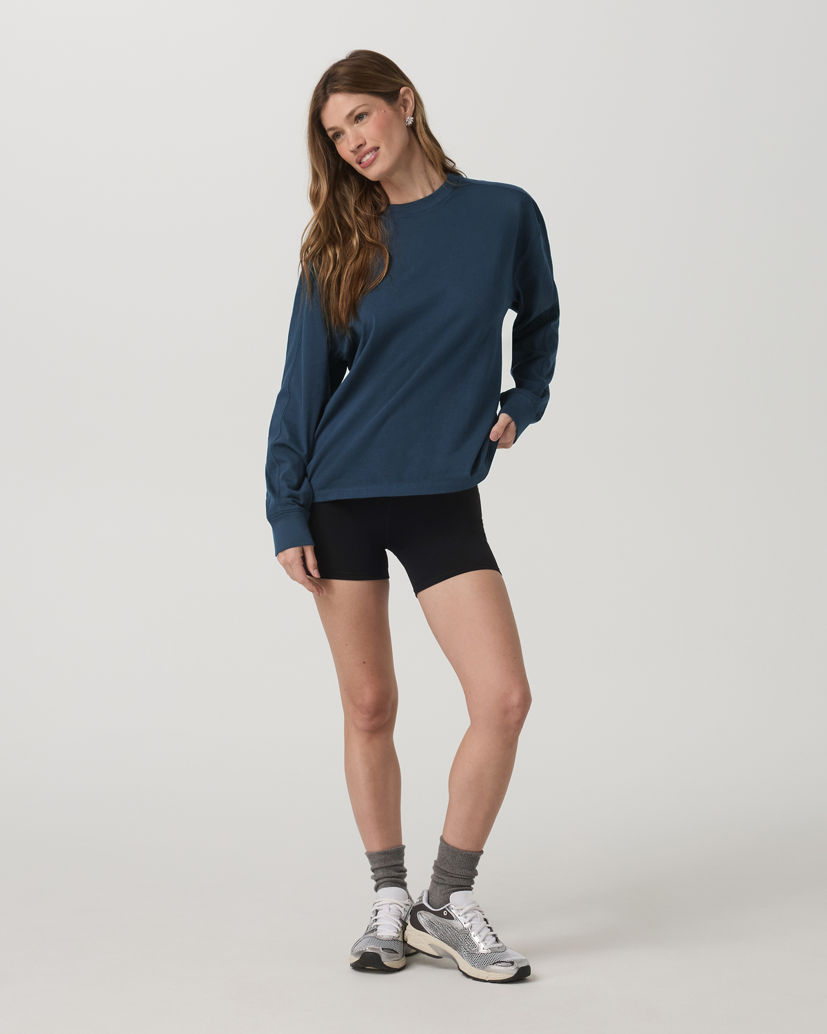 Long Sleeve Heavyweight Cotton Tee Ocean Blue Tee Shirt - Vuori
