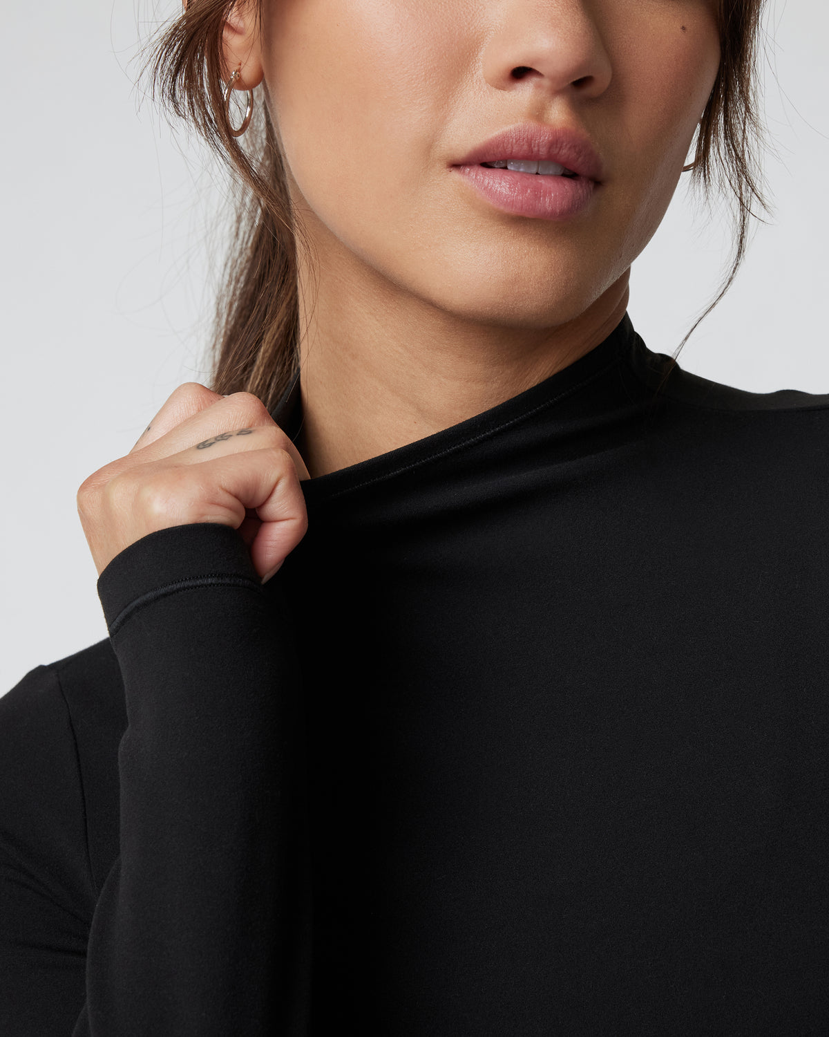 Vuori AllTheFeels Long Sleeve Mock Black - Vuori