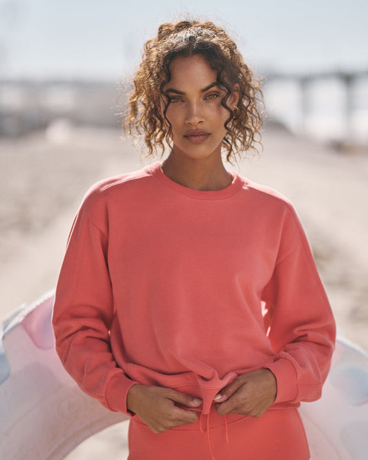 Sedona Seams Crew Women's Bright Coral Sweatshirt - Vuori