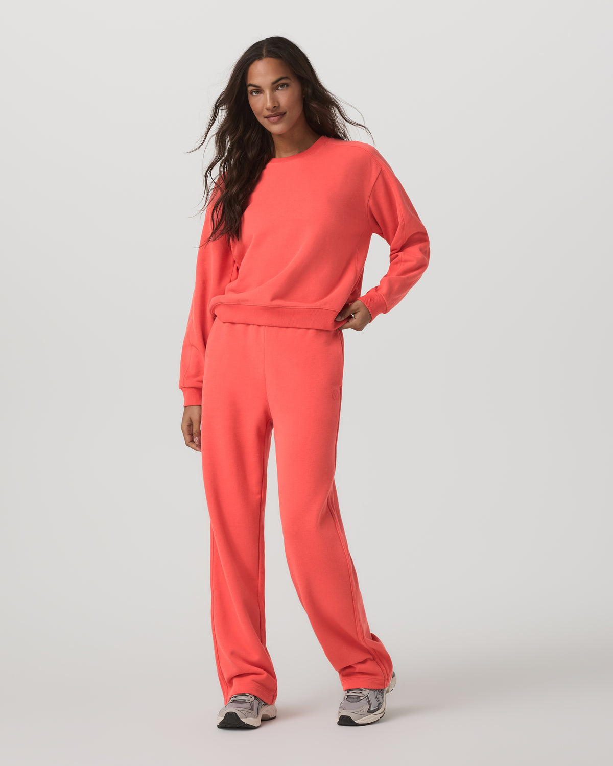 Sedona Seams Crew Women's Bright Coral Sweatshirt - Vuori