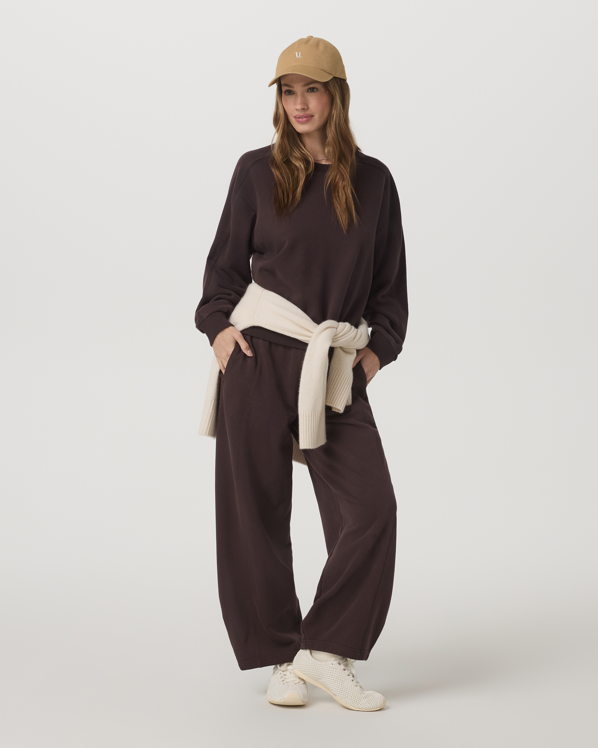 Sedona Seams Crew Women's French Roast Sweatshirt - Vuori