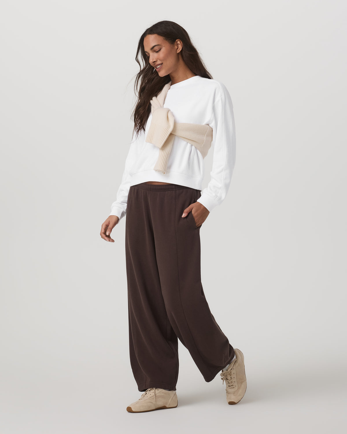 Sedona Seams Crew Women's White Fleece Sweatshirt - Vuori