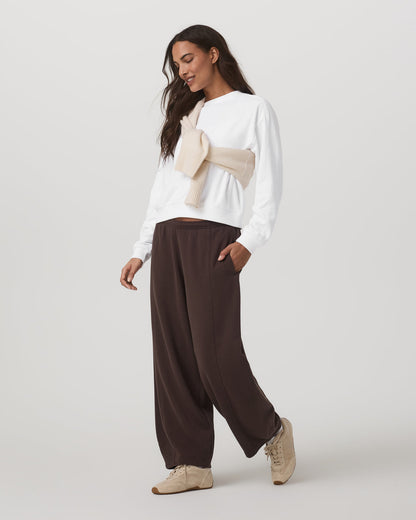 Sedona Seams Crew Women's White Fleece Sweatshirt - Vuori