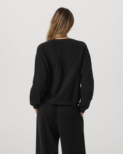 Sedona Seams Crew Women's Black Fleece Sweatshirt - Vuori