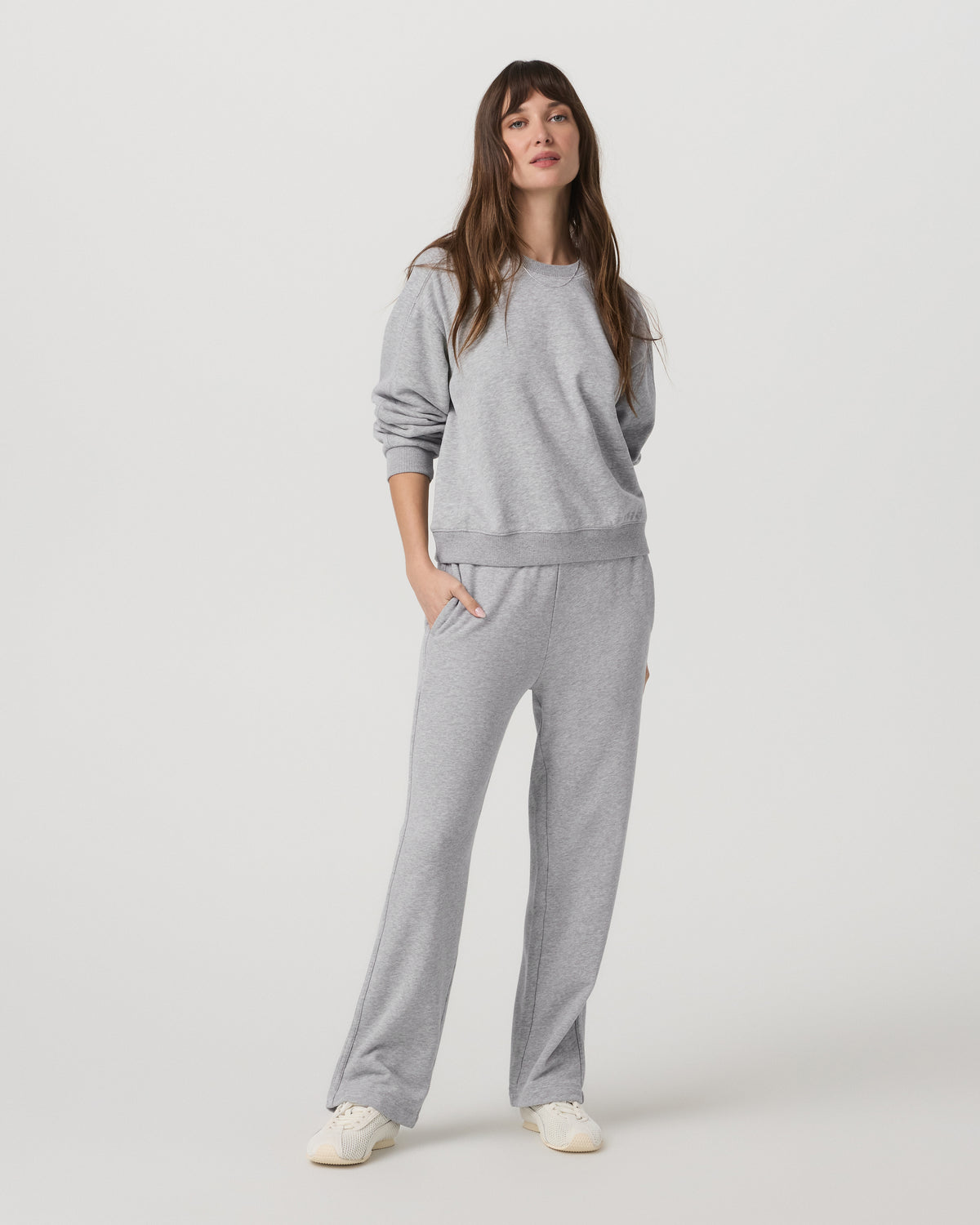 Sedona Seams Crew Women's Light Heather Grey Sweatshirt - Vuori