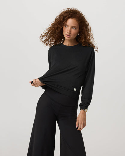 Halo Modern Crew Women's Black Heather Sweatshirt - Vuori