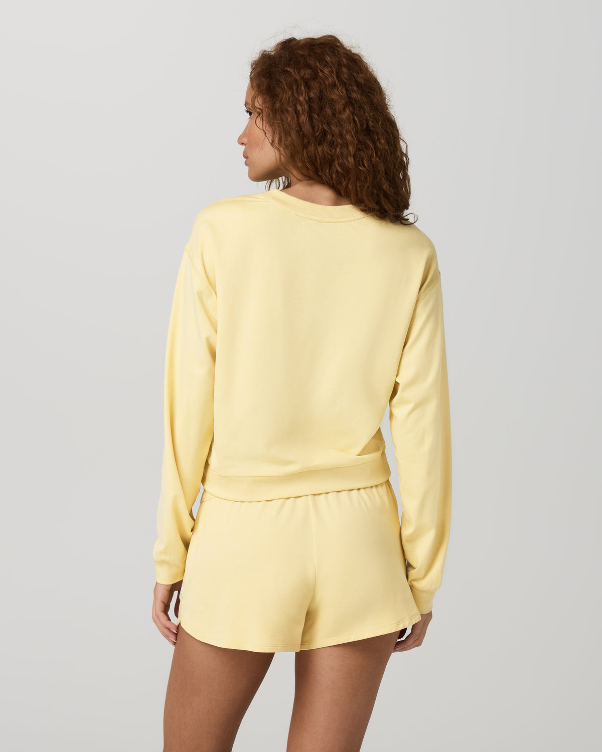 Halo Modern Crew Lemon Snap Heather Lounge Sweatshirt - Vuori