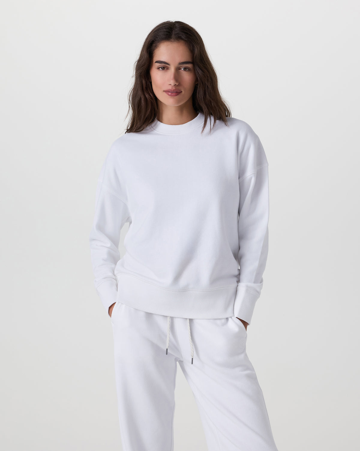 Sedona Weekender Crew Women's White Pullover - Vuori