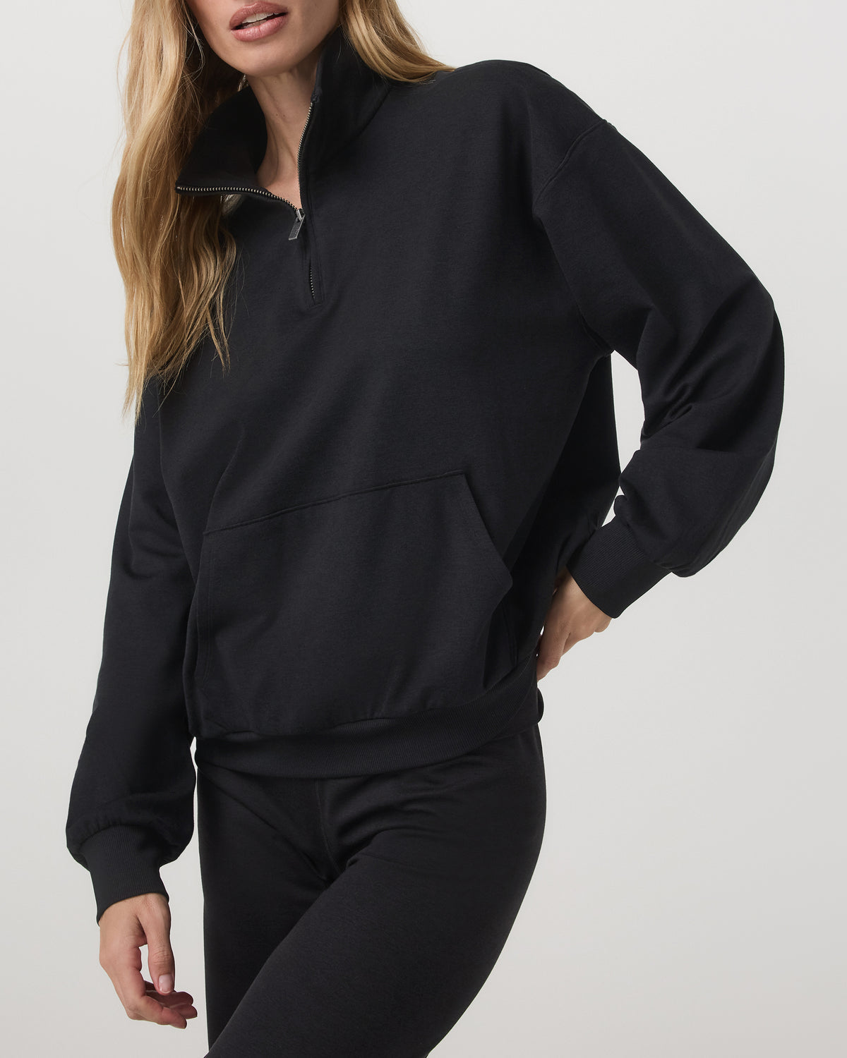 Granite Half Zip Black Heather Pullover Sweatshirt - Vuori