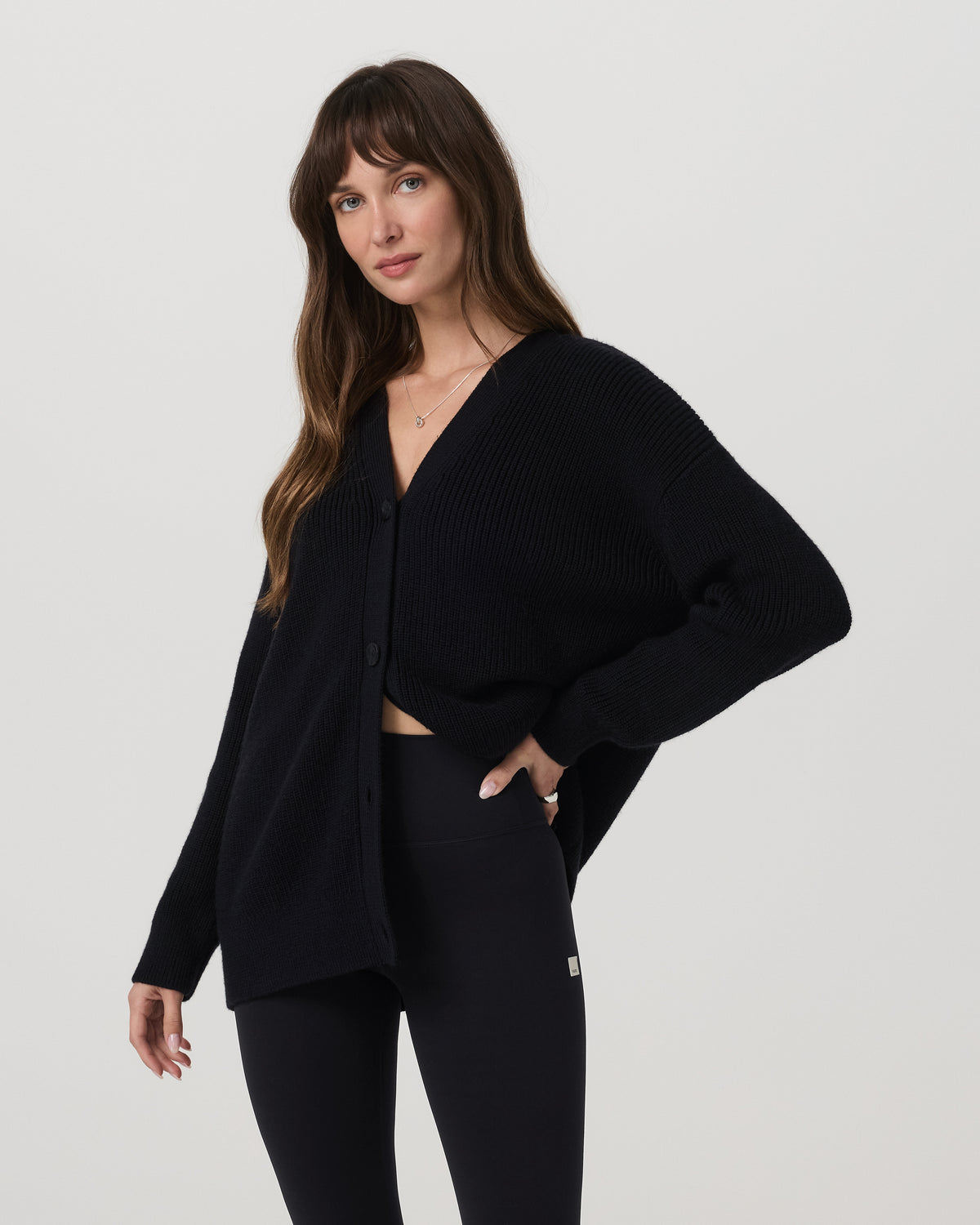 Alps Boyfriend Cardigan Women's Black Knit Sweater - Vuori
