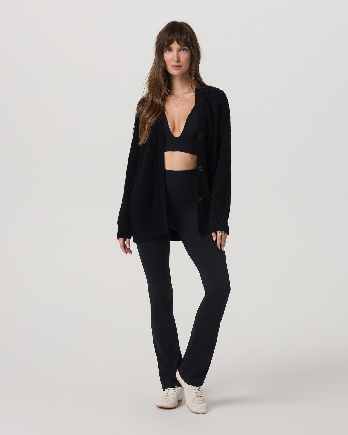 Alps Boyfriend Cardigan Women's Black Knit Sweater - Vuori