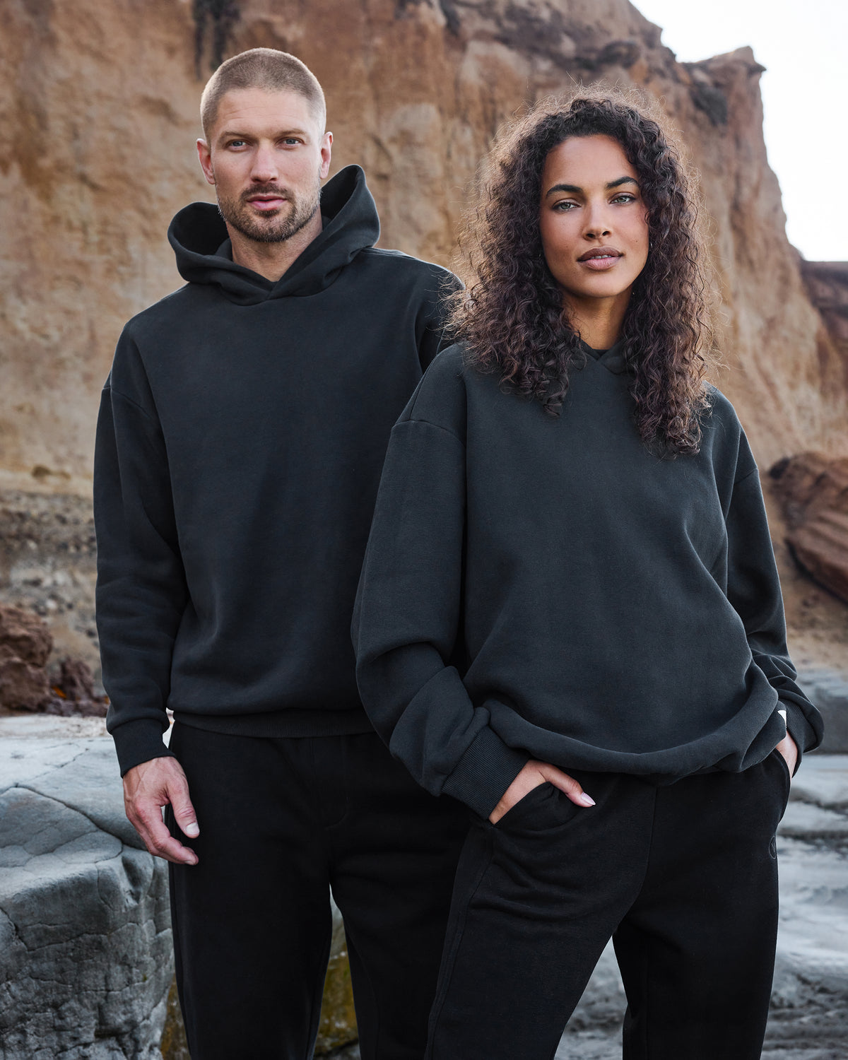 Restore Oversized Hoodie Washed Black - Vuori