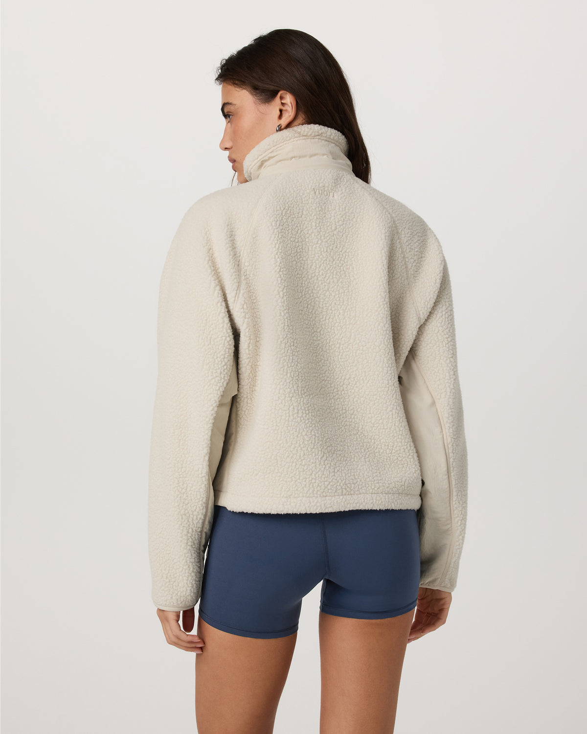 Alpine Jacket Women's Cozy Fleece Jacket in Bone - Vuori