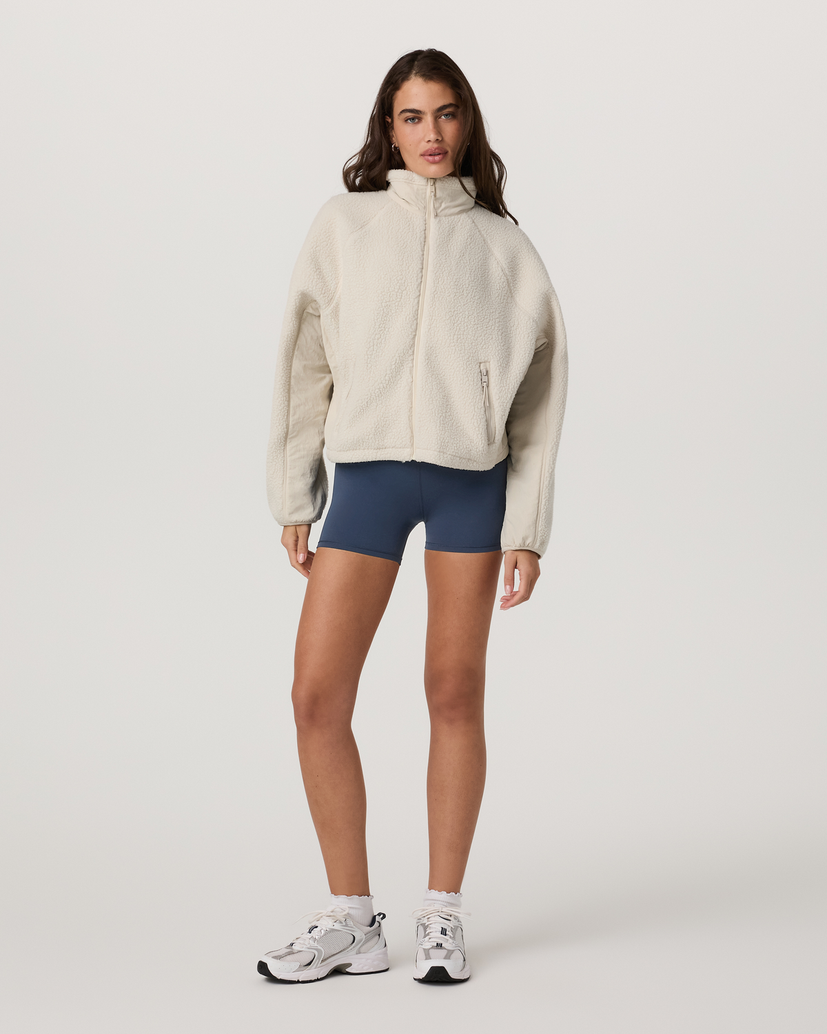 Alpine Jacket Women's Cozy Fleece Jacket in Bone - Vuori