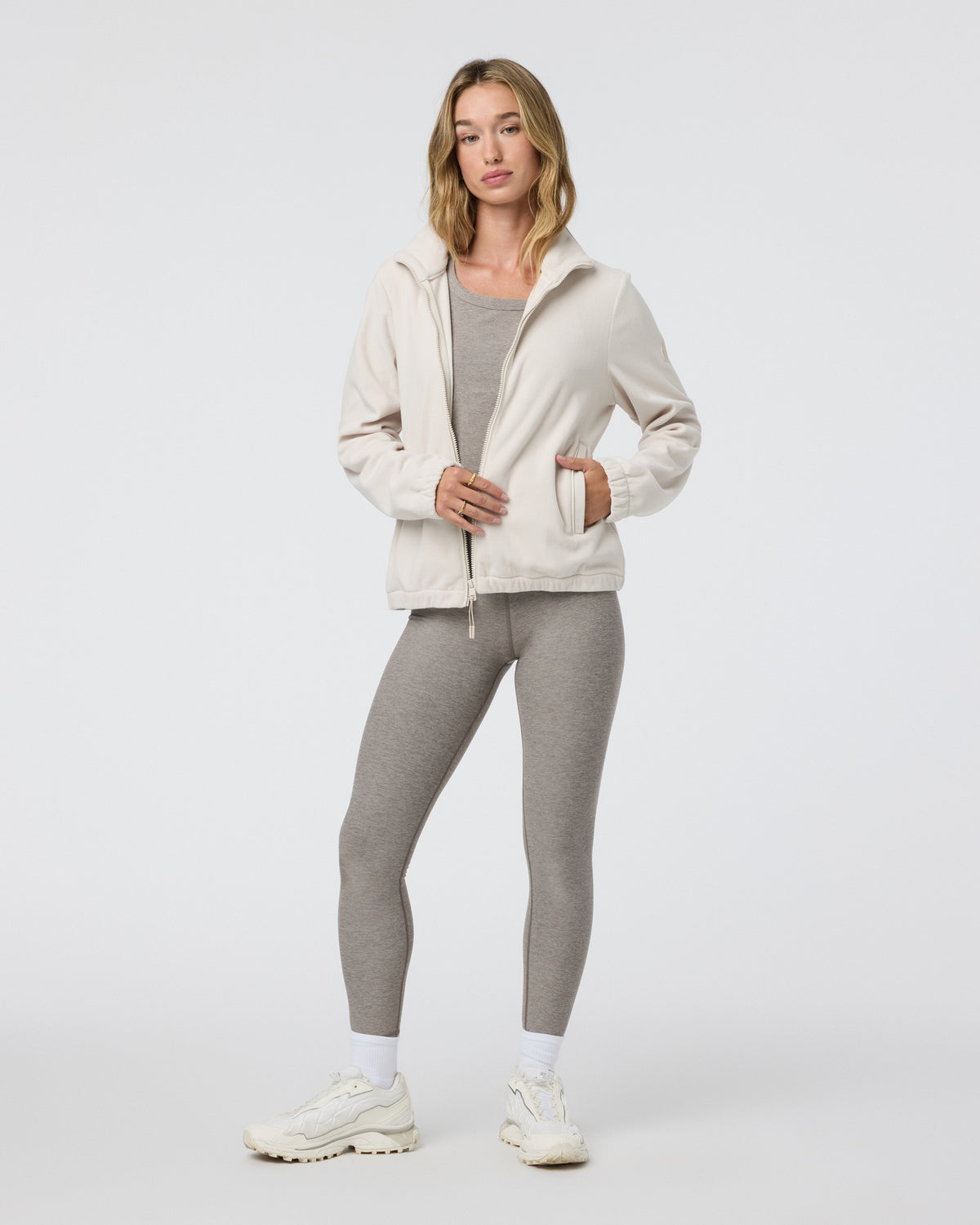 Women's Aspen Full Zip Dune Fleece Pullover - Vuori