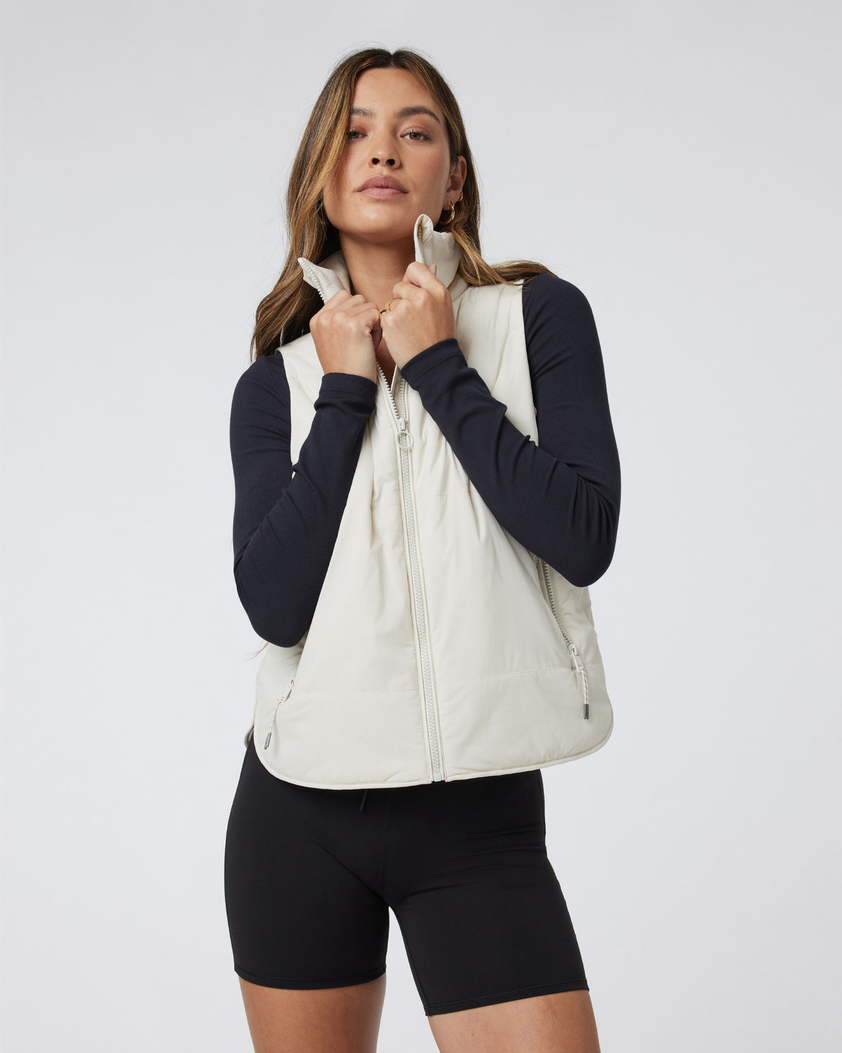 Canyon Insulated Vest Bone Lightweight Vest - Vuori