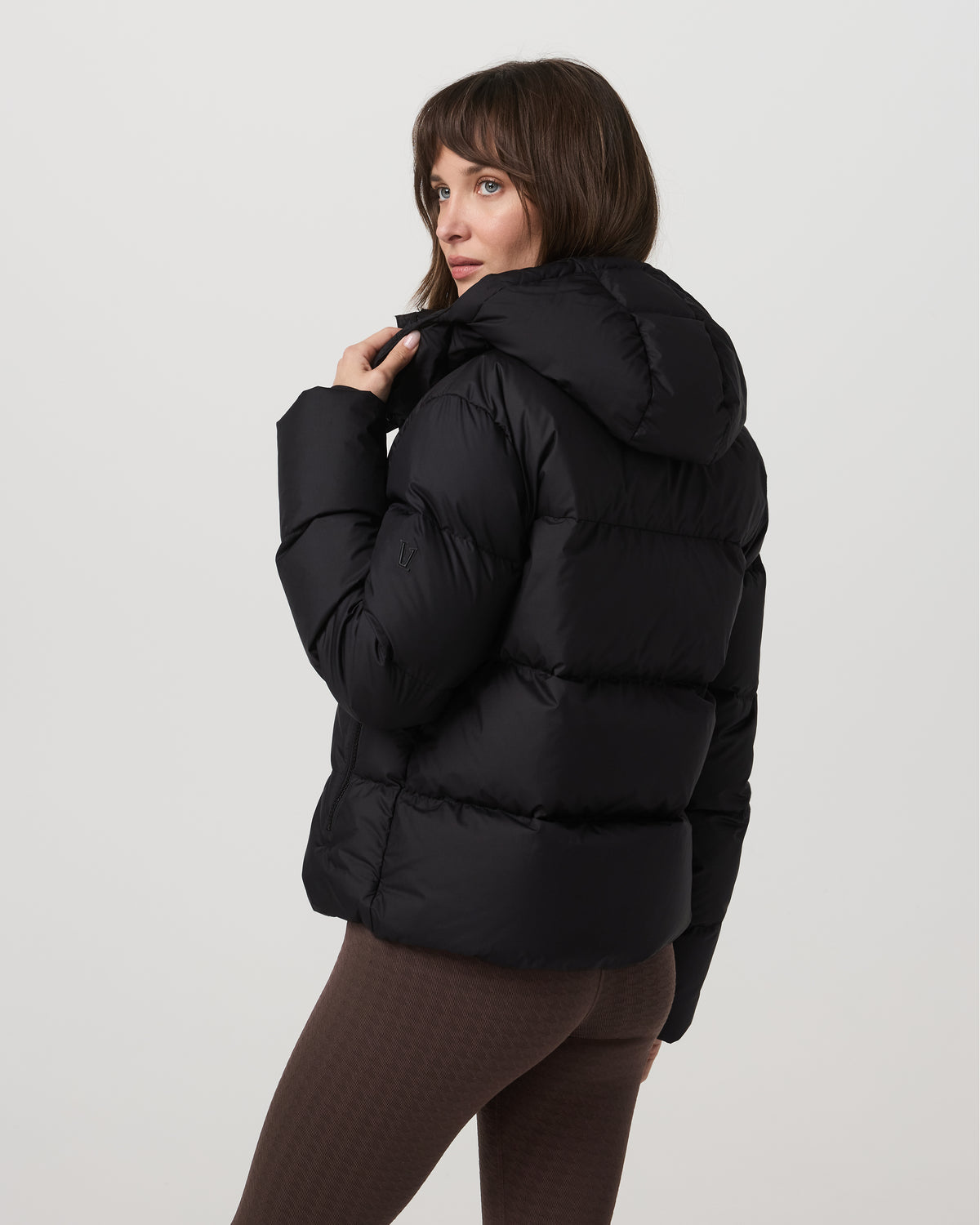 Alta Down Jacket Women's Black Puffer Jacket - Vuori
