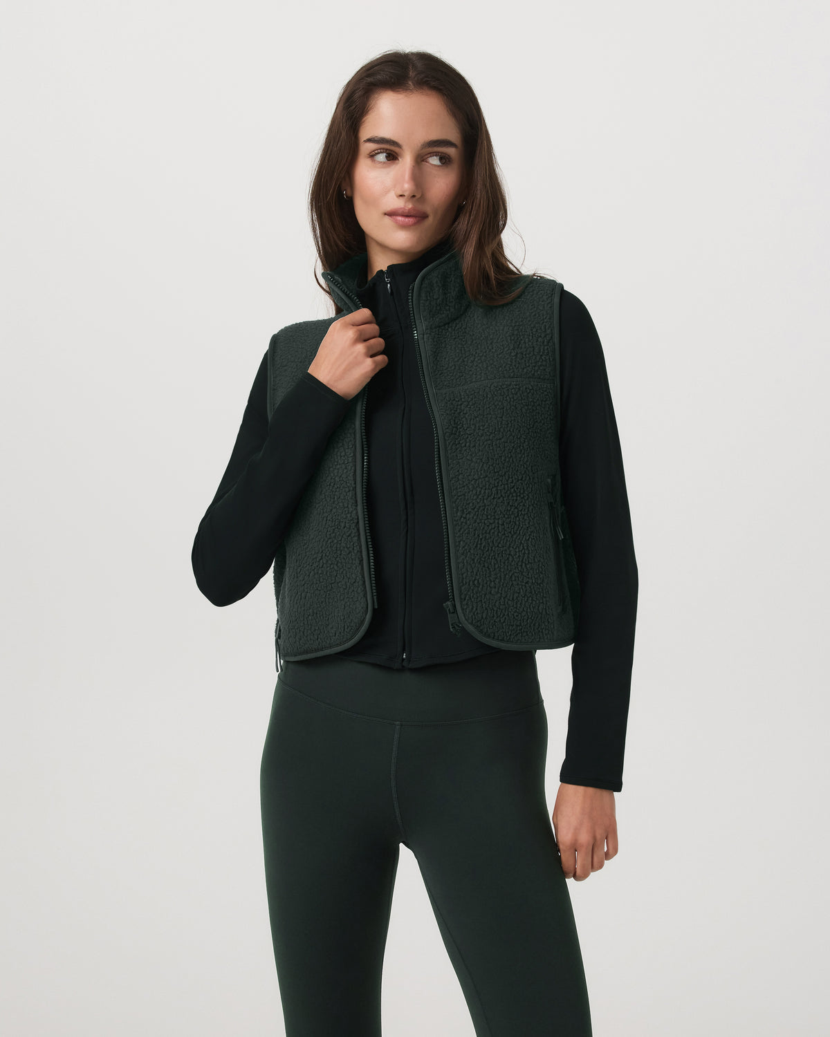 Alpine Vest Women's Evergreen Fleece Vest - Vuori