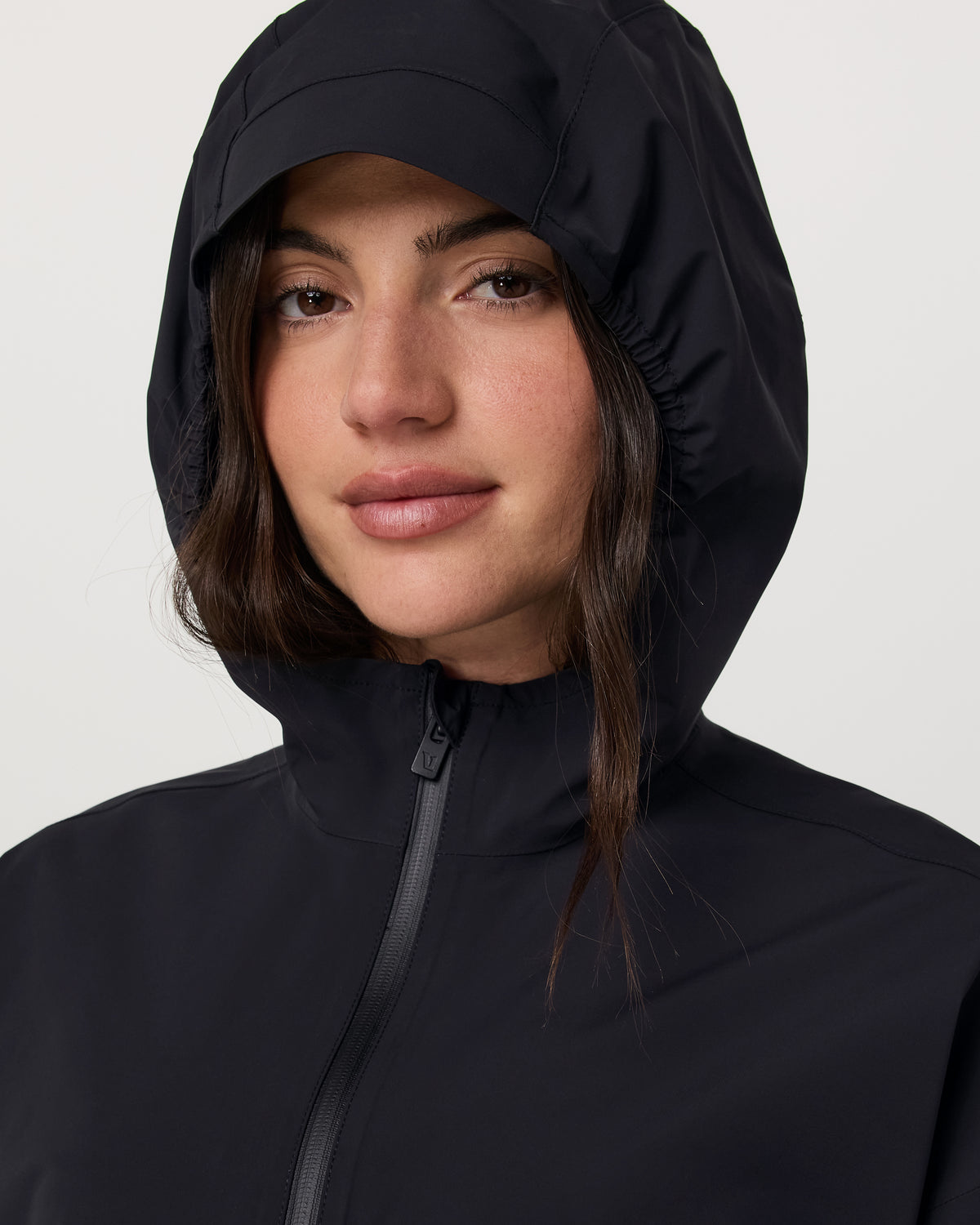 Nomadic Packable Rain Shell Women's Black Jacket - Vuori