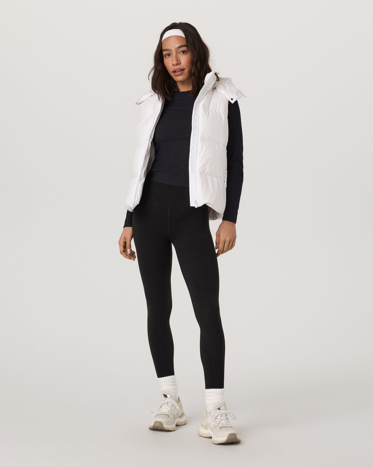 Alta Down Vest Women's White Sleeveless Vest - Vuori