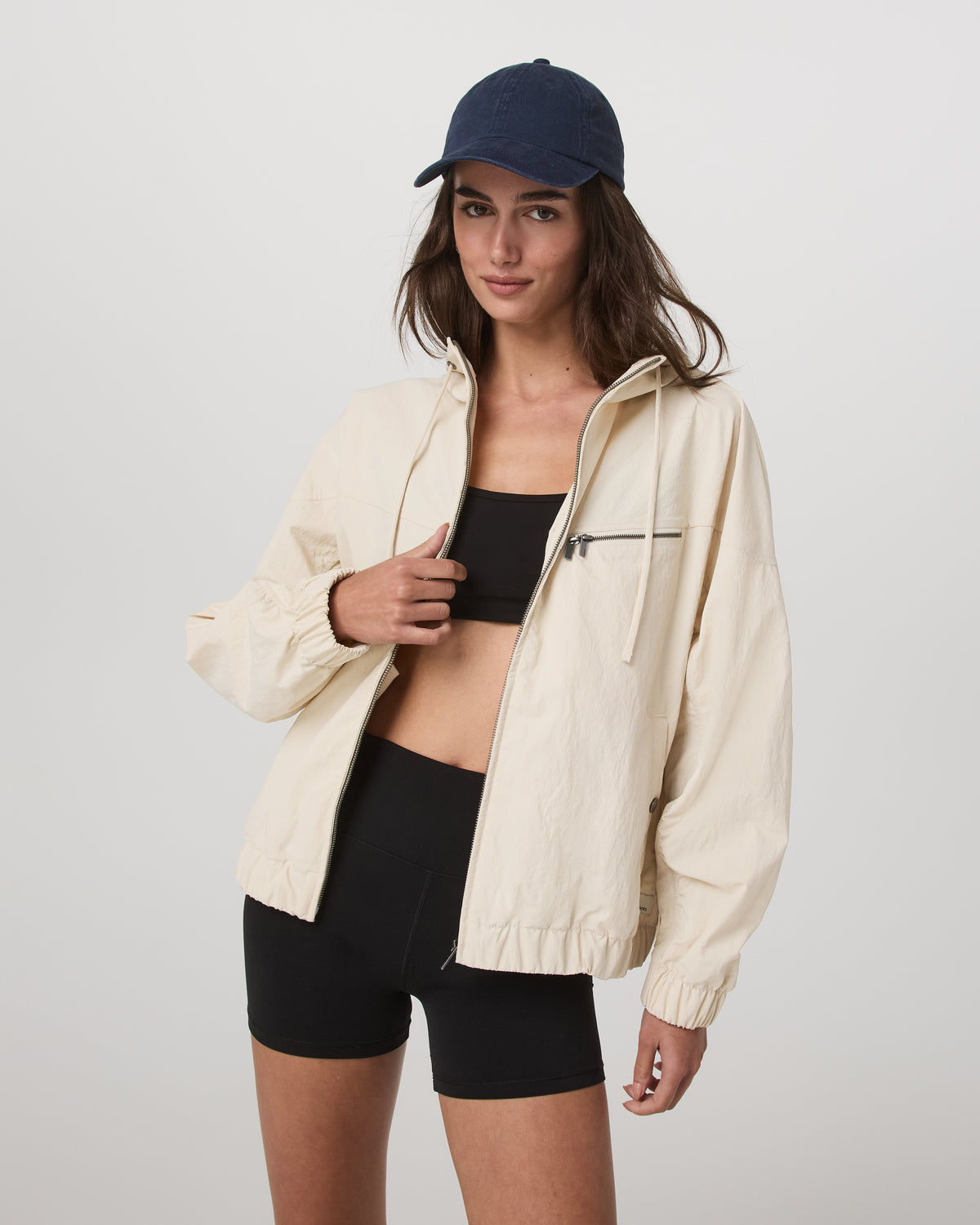 Ventana Jacket Women's Bone Transitional Lifestyle Jacket - Vuori