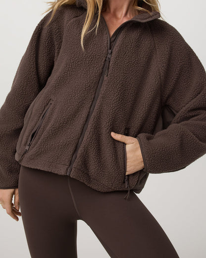 Alpine Jacket Women's Cozy Fleece Jacket in Java - Vuori