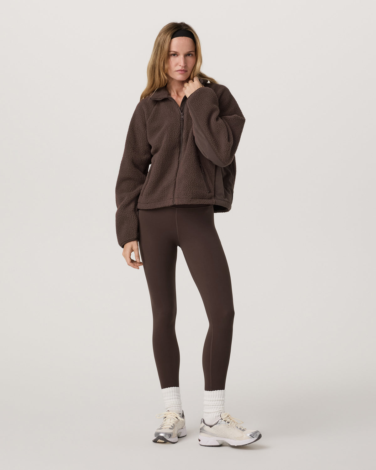 Alpine Jacket Women's Cozy Fleece Jacket in Java - Vuori