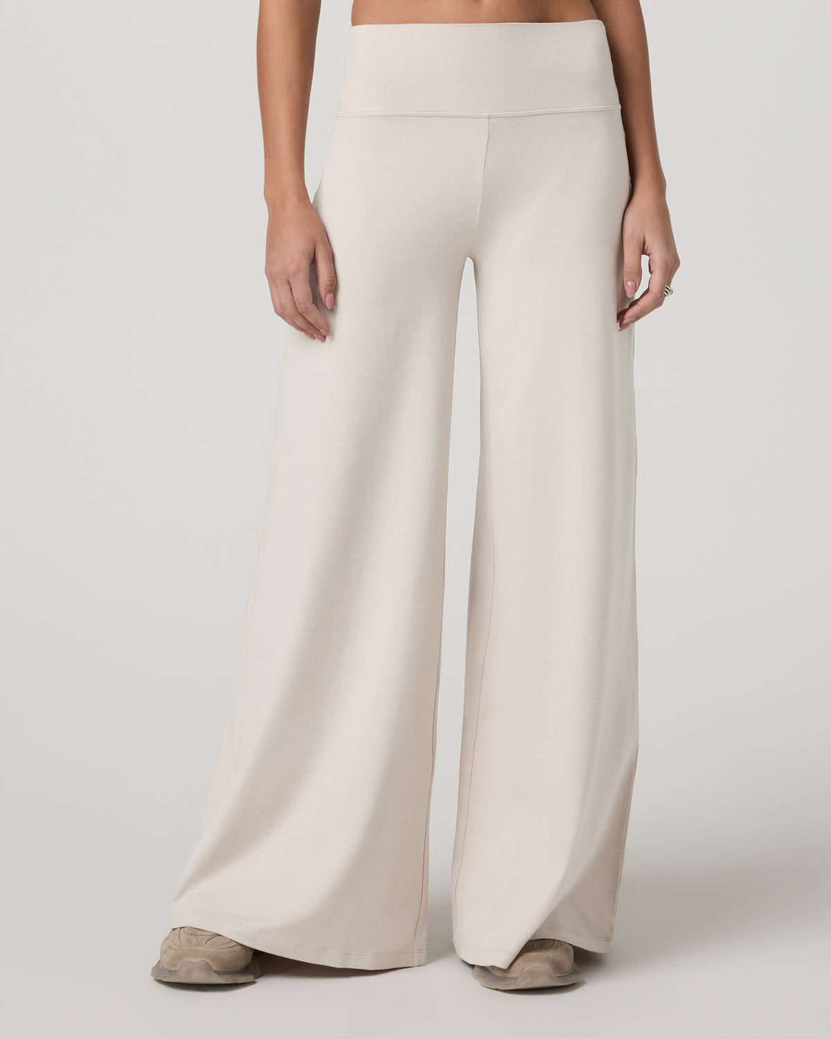 Halo Easy Wideleg Pant Women's Ecru Heather Pants - Vuori