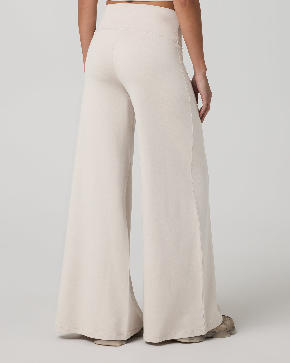 Halo Easy Wideleg Pant Women's Ecru Heather Pants - Vuori