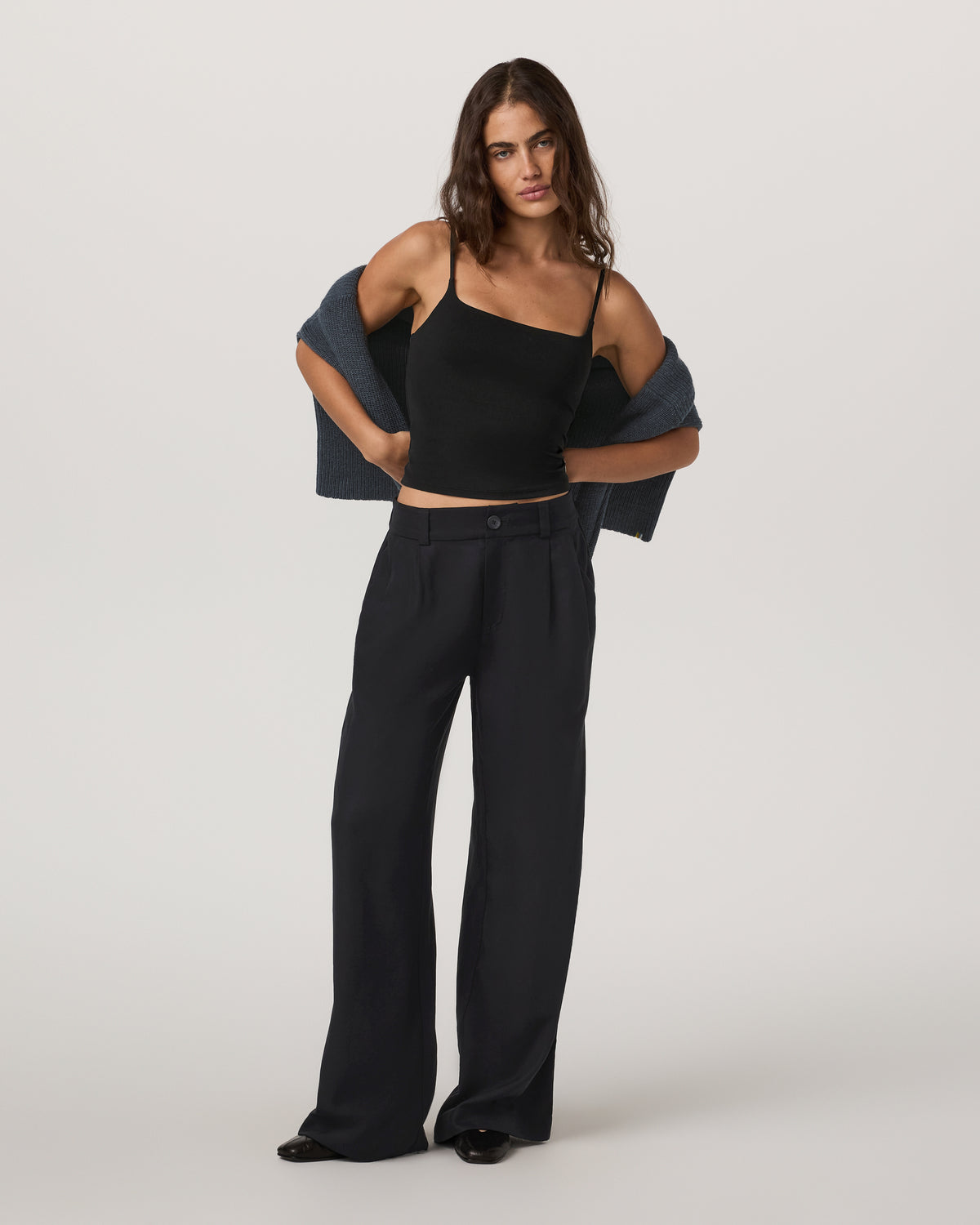 Trestles Twill Wideleg Women's Black Trouser Pants - Vuori