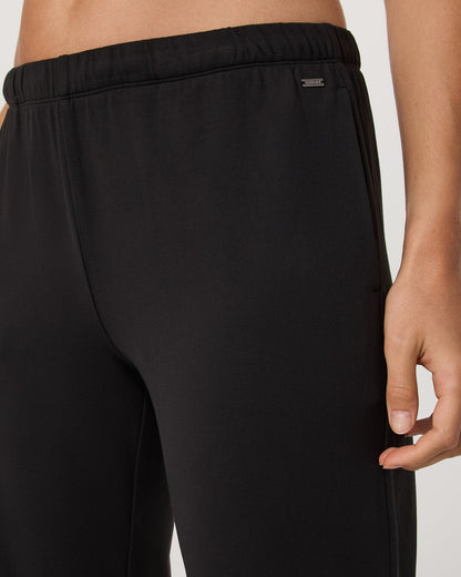 Halo Straight Leg - Long Women's Solid Black Pants - Vuori