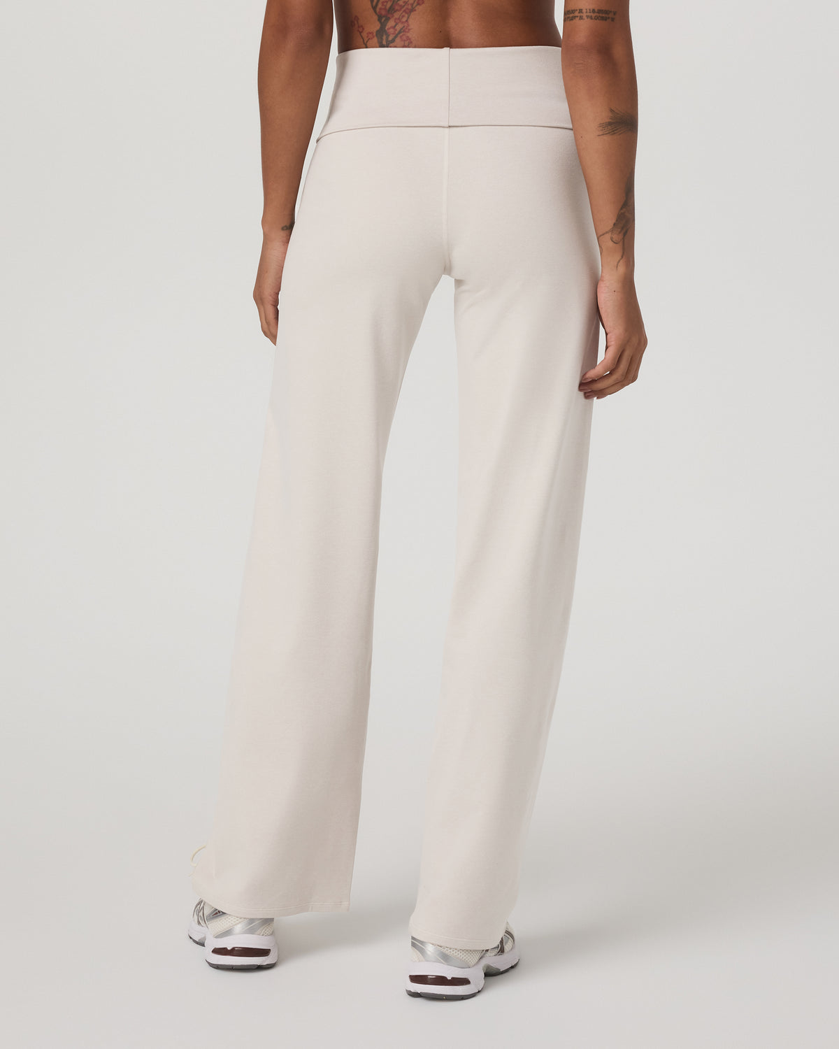 Granite Foldover Straight Leg Women's Oatmeal Heather Pant - Vuori