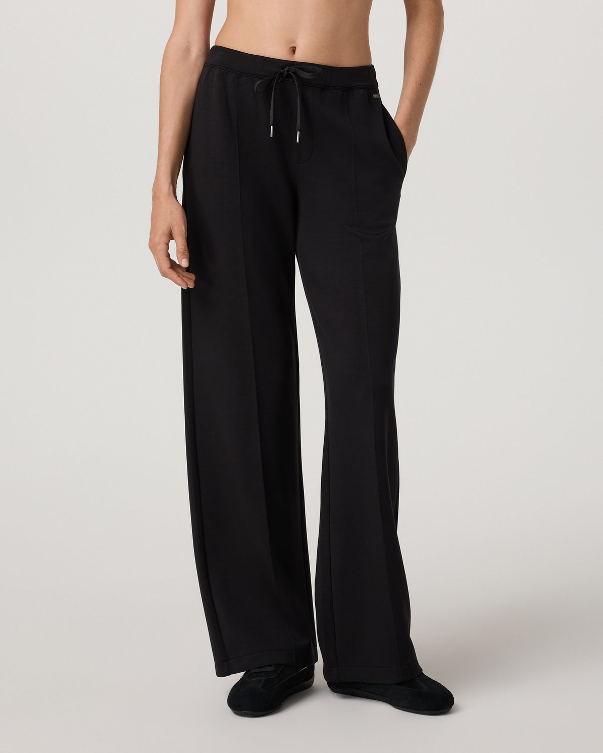 Compose Wideleg Pant Women's Black Mid-High Rise Pant - Vuori