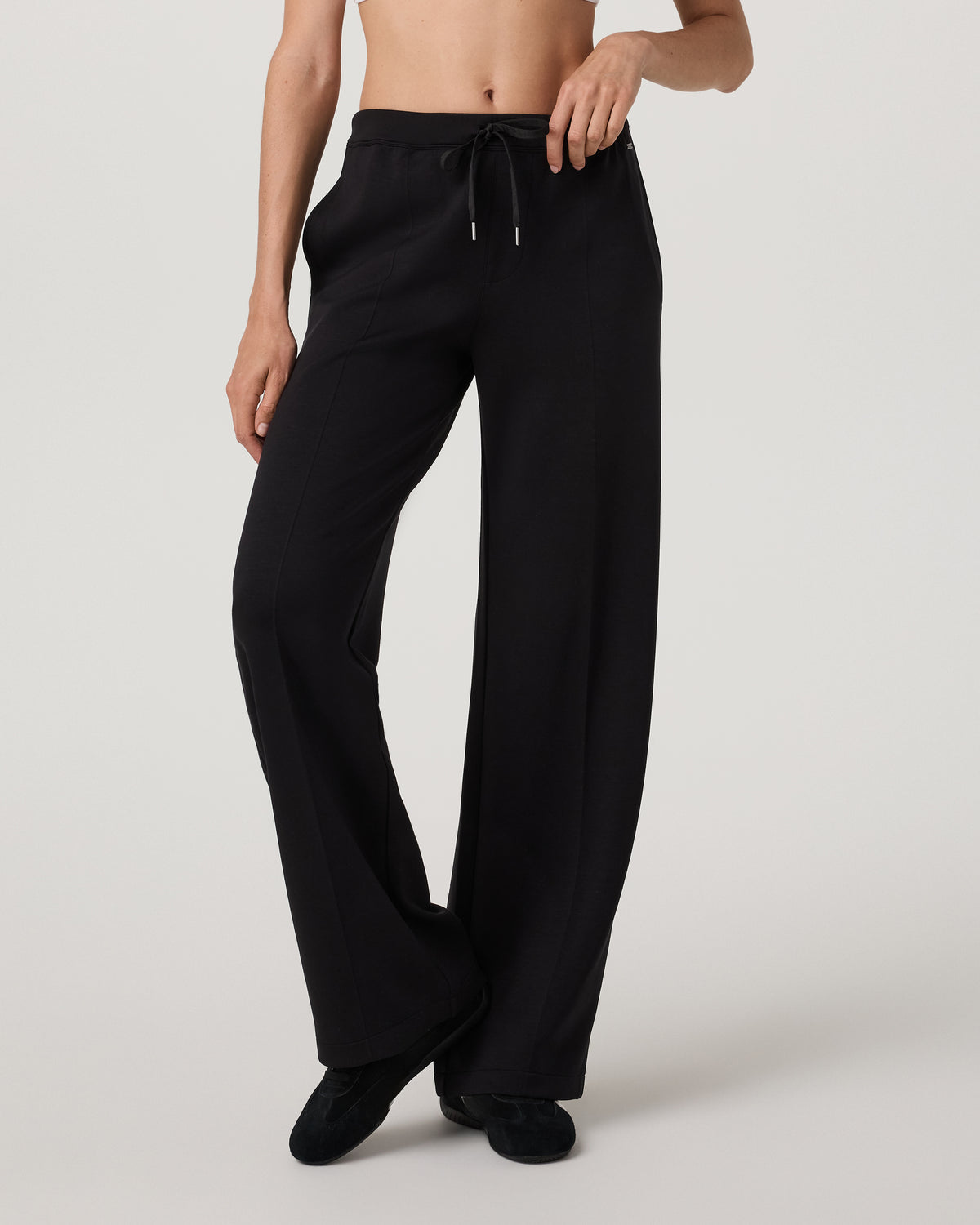 Compose Wideleg Pant Women's Black Mid-High Rise Pant - Vuori
