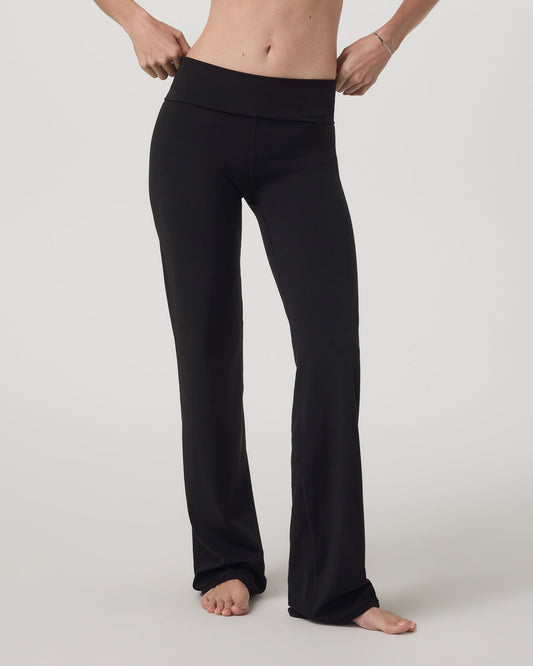 Vuori AllTheFeels™ Foldover Pant Women's Black Pants - Vuori
