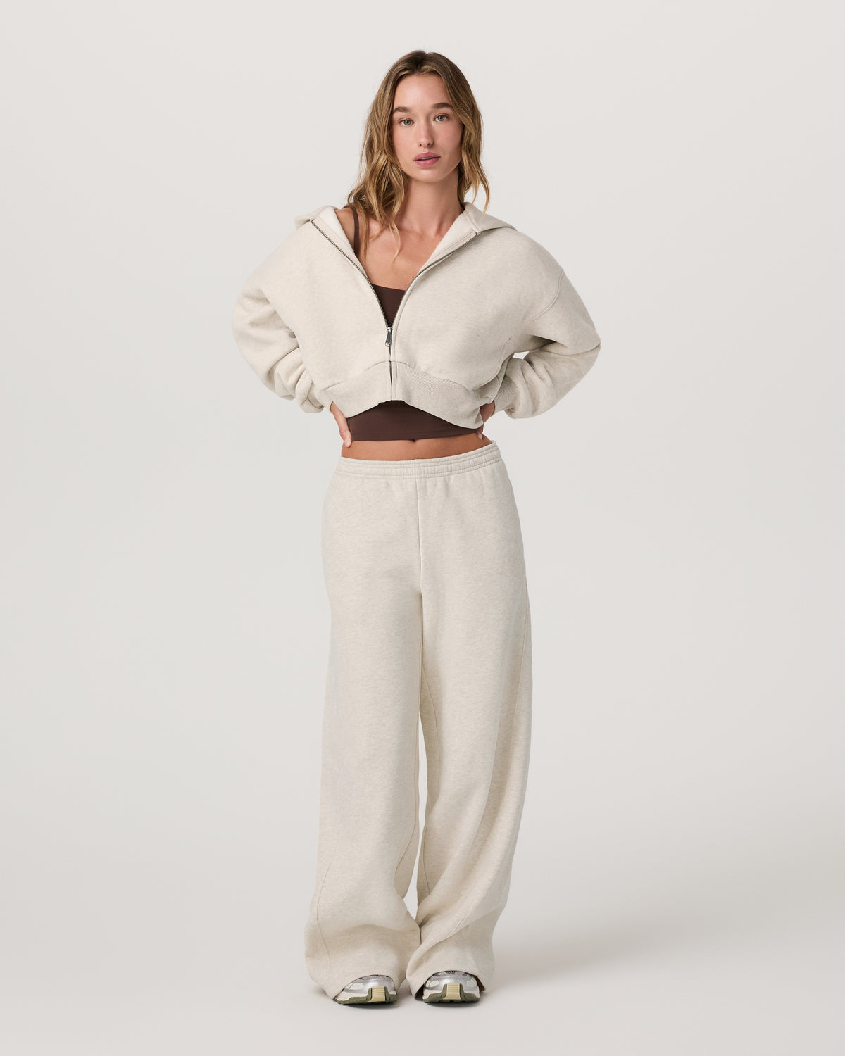 Women's Restore Ultra Wideleg Sweatpant Bone Heather - Vuori