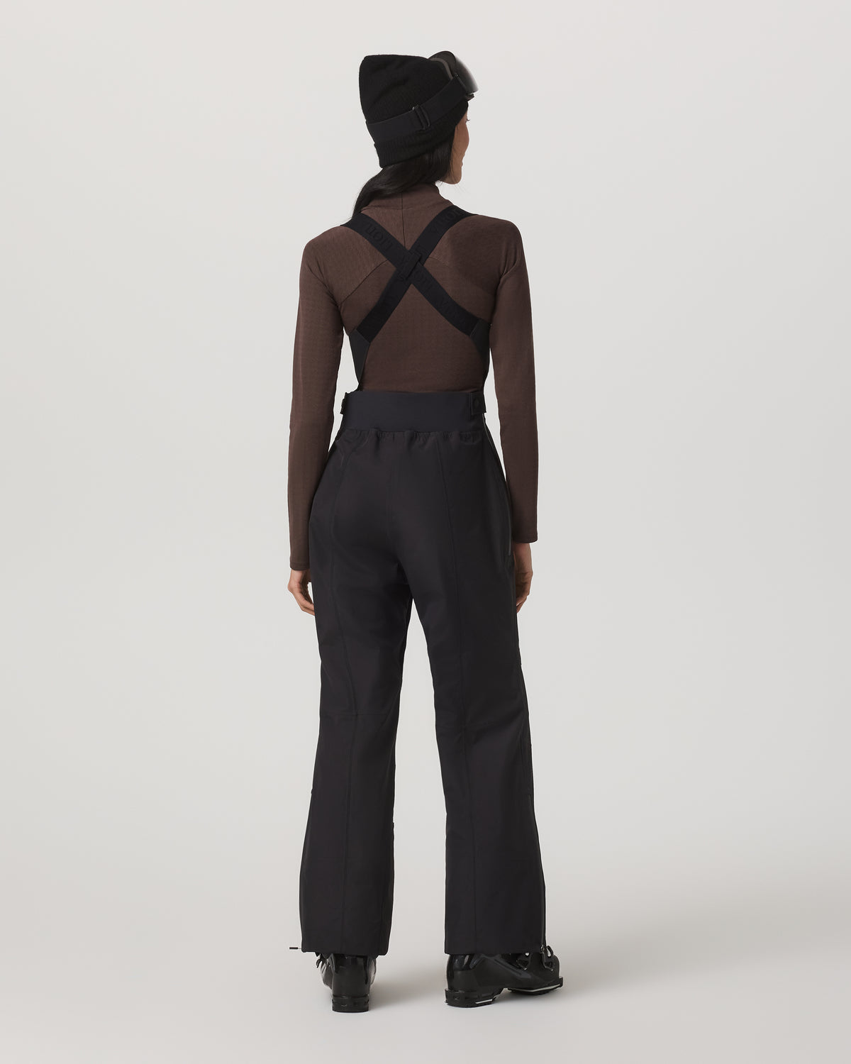 Women's Taika Snow Bib Black Ski/Board Bottoms - Vuori