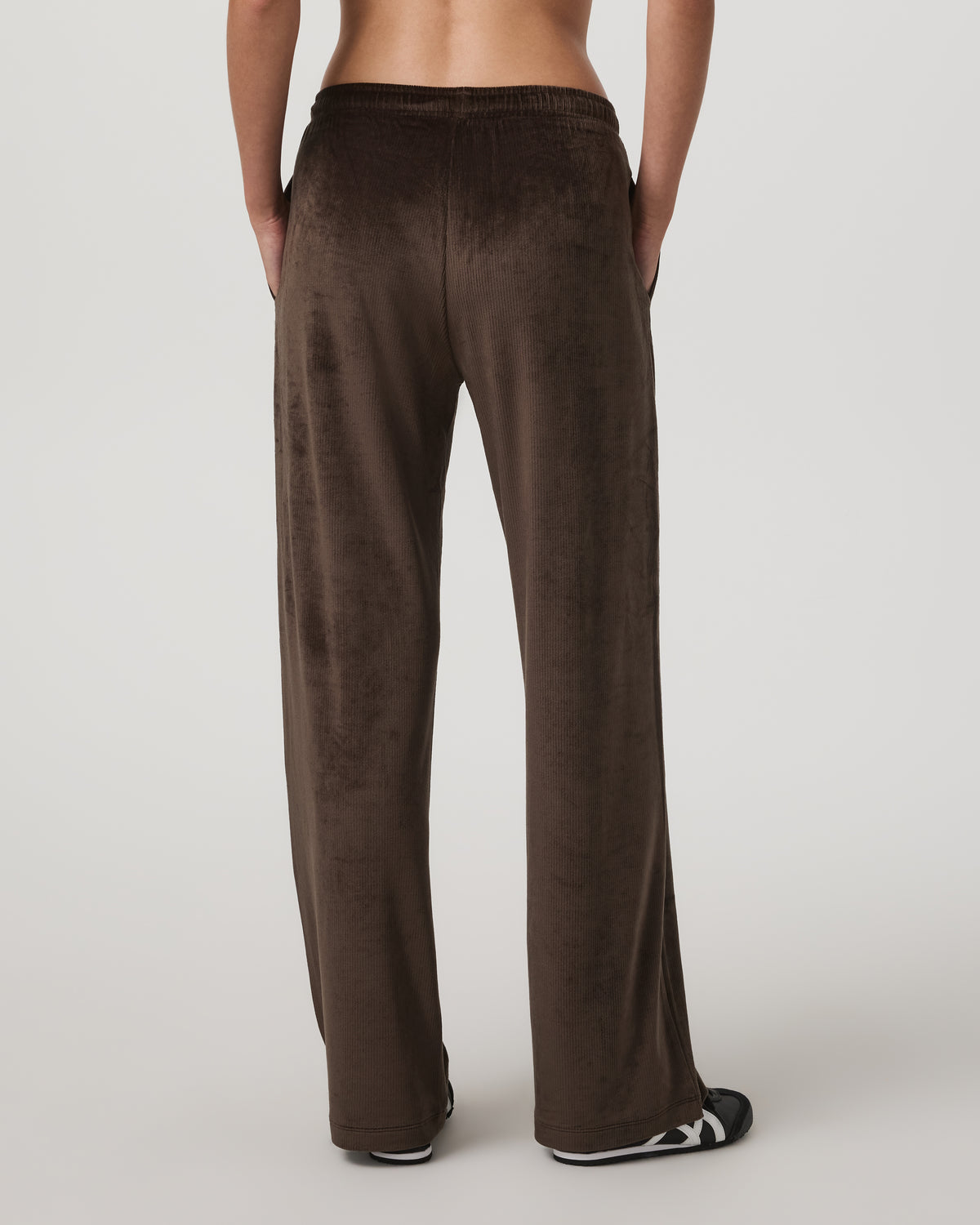 Haven Straight Leg Women's Dark Java Pull-On Pants - Vuori