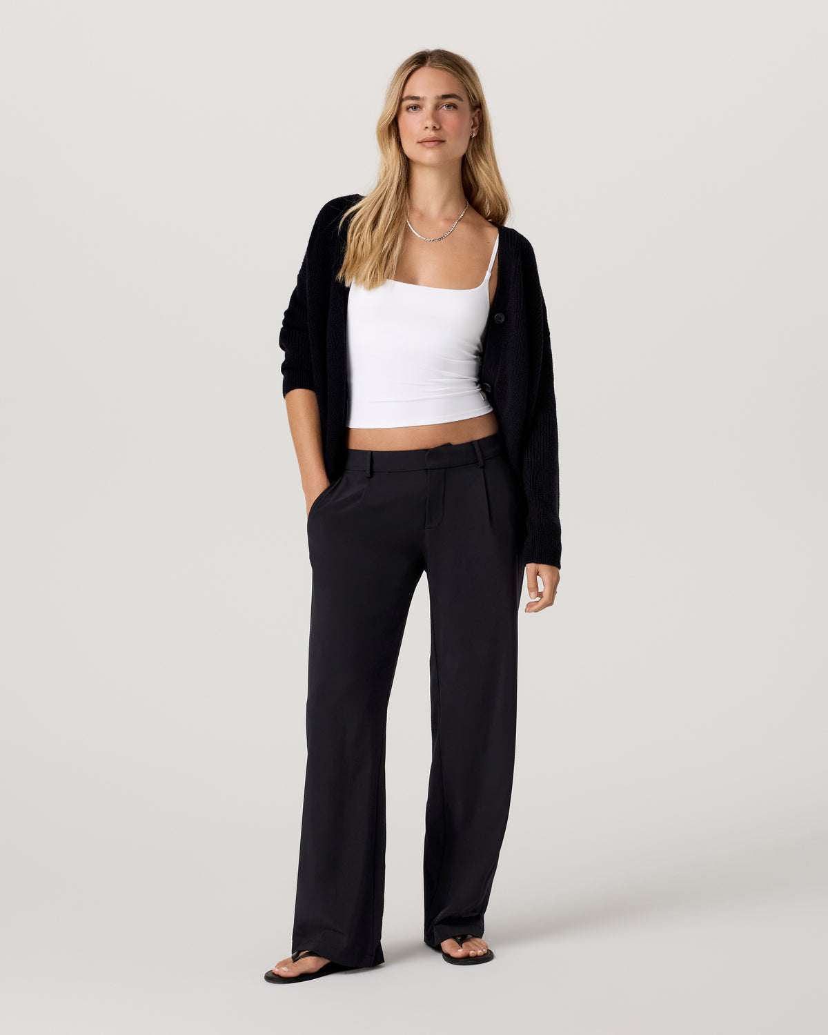 Villa Low Slung Trouser Women's Black Low-Rise Pants - Vuori