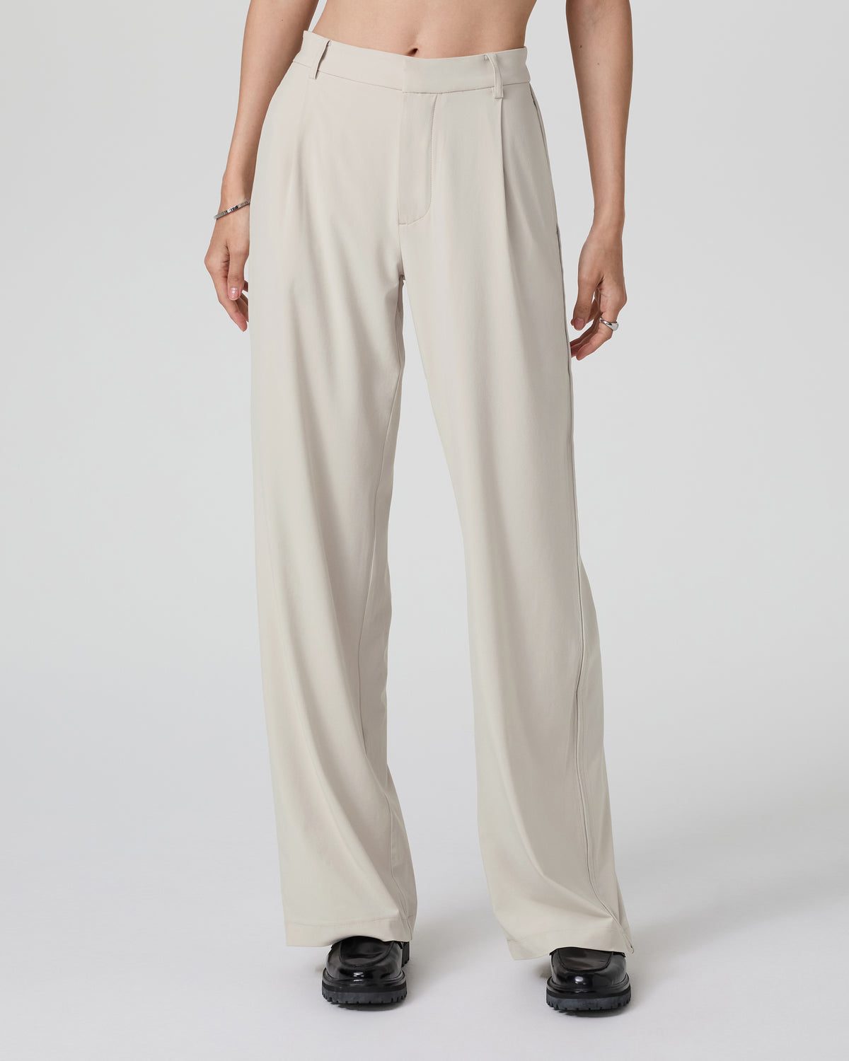 Villa Trouser Women's Mushroom Tailored Pants - Vuori