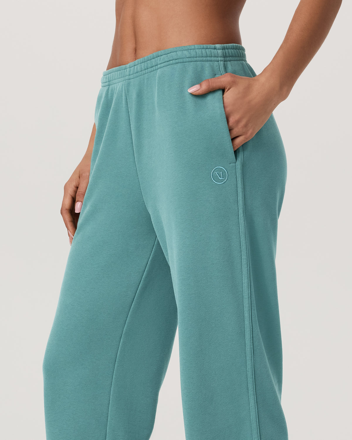 Sedona Straight Leg Sweatpant Women's Bluegrass Pants - Vuori
