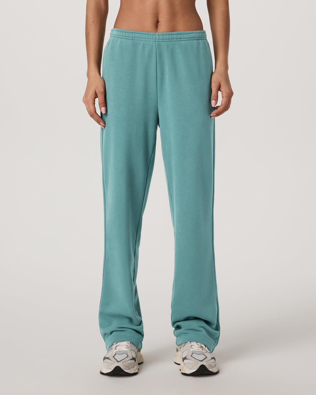 Sedona Straight Leg Sweatpant Women's Bluegrass Pants - Vuori