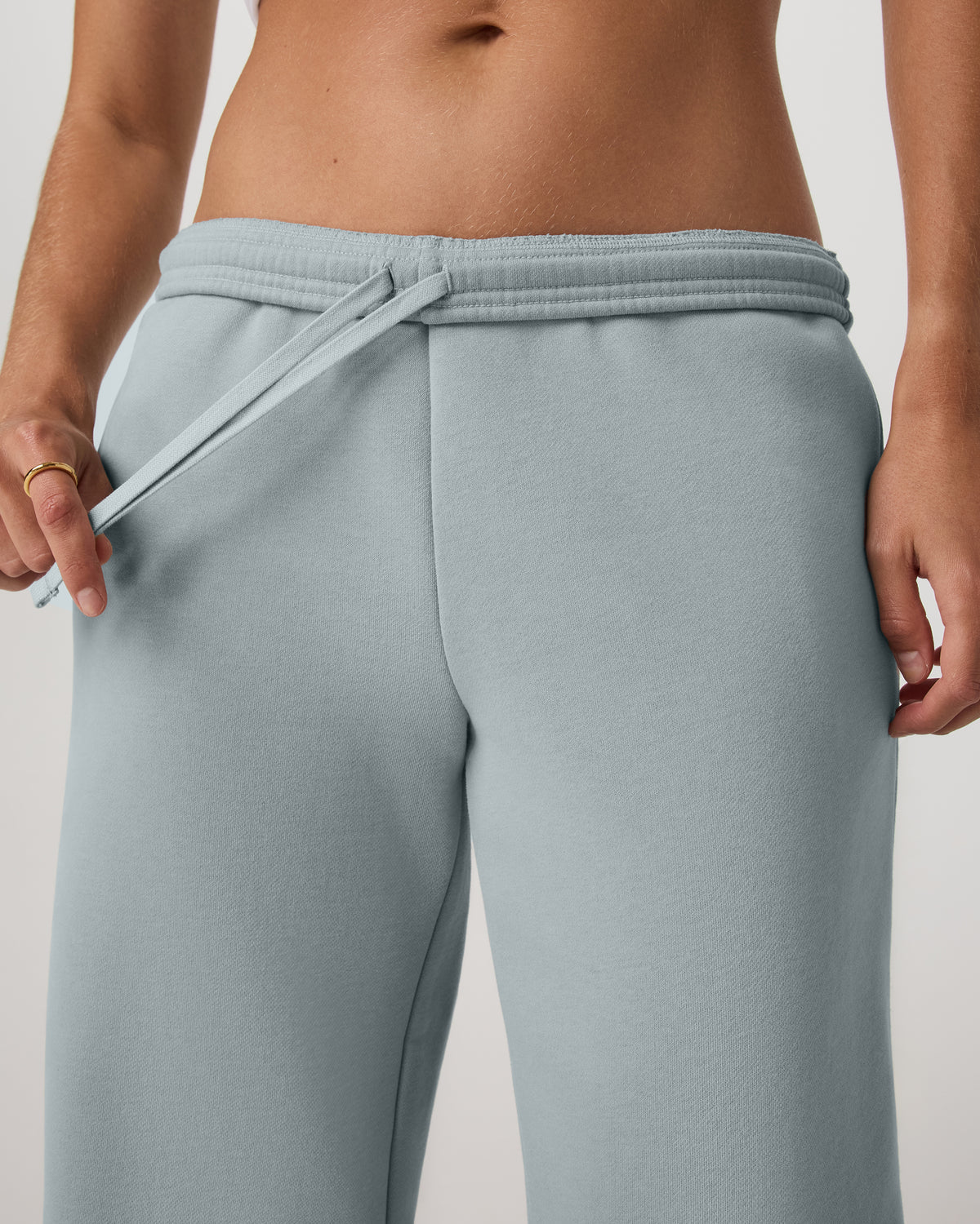 Restore Straight Leg Sweatpant Women's Blue Haze Pants - Vuori