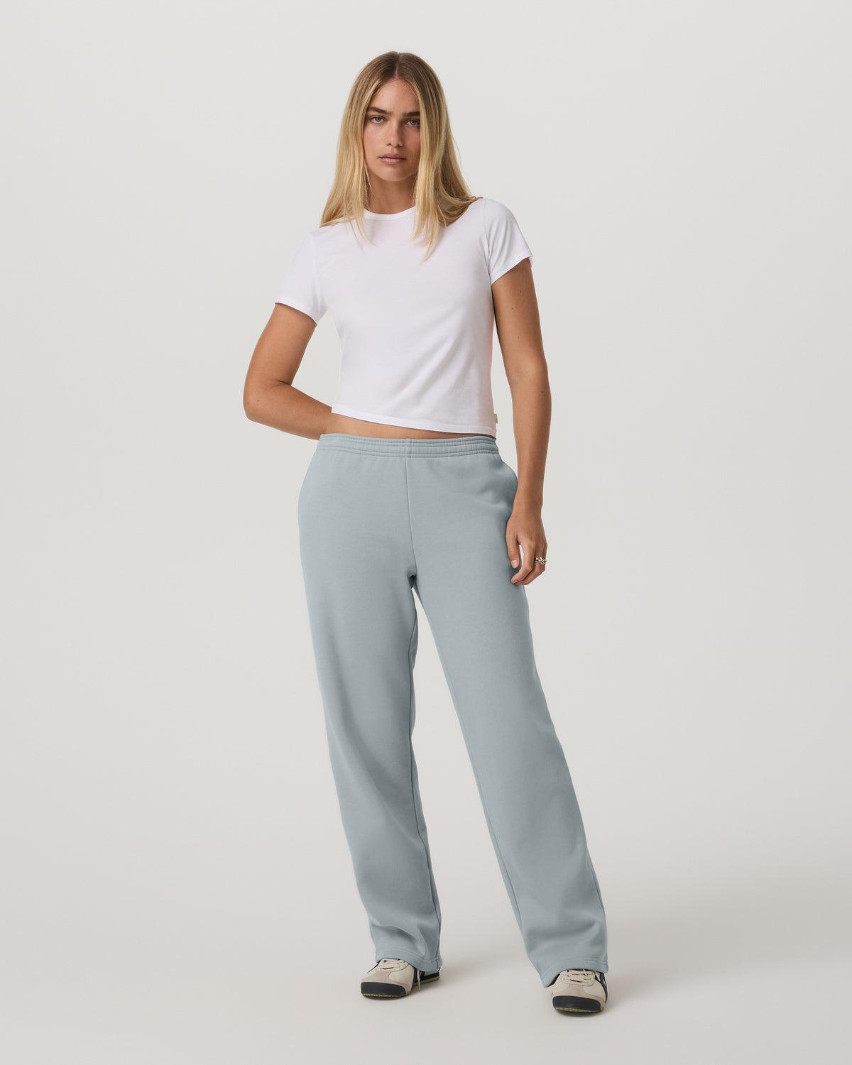Restore Straight Leg Sweatpant Women's Blue Haze Pants - Vuori